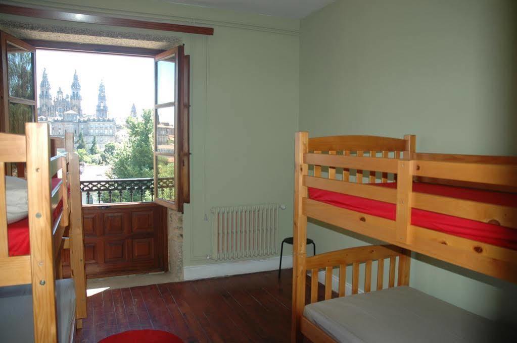 Albergue Roots & Boots Santiago de Compostela Bagian luar foto
