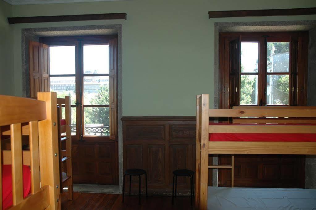 Albergue Roots & Boots Santiago de Compostela Bagian luar foto